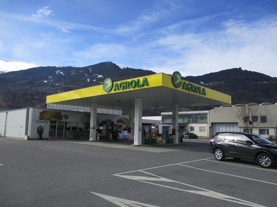 Bilder AGROLA Bistro-Shop