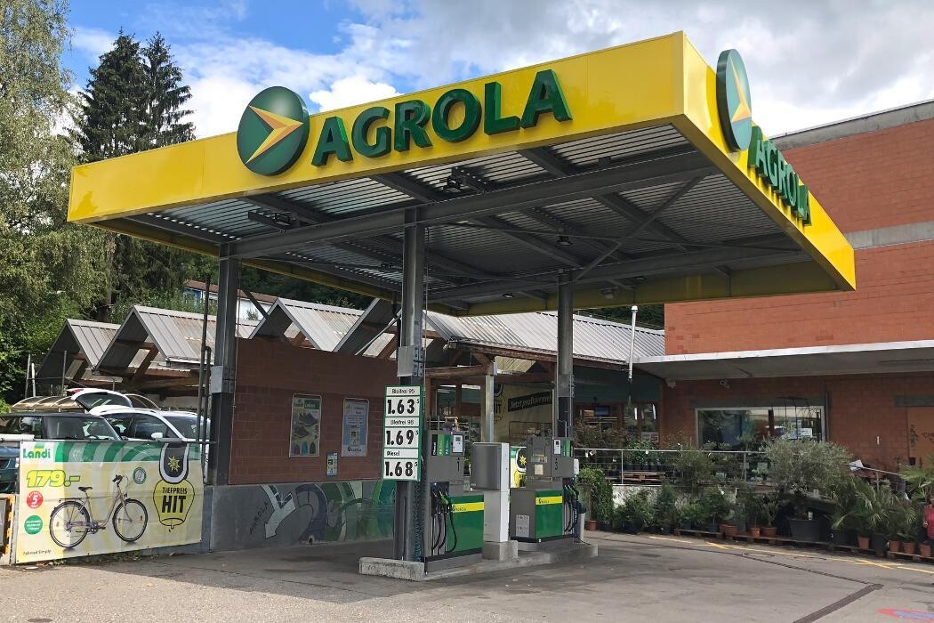 Bilder AGROLA
