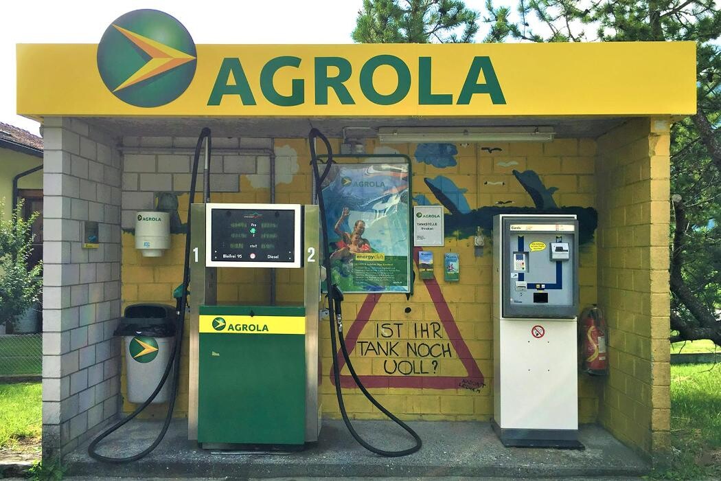 Bilder AGROLA