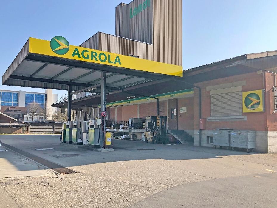 Bilder AGROLA