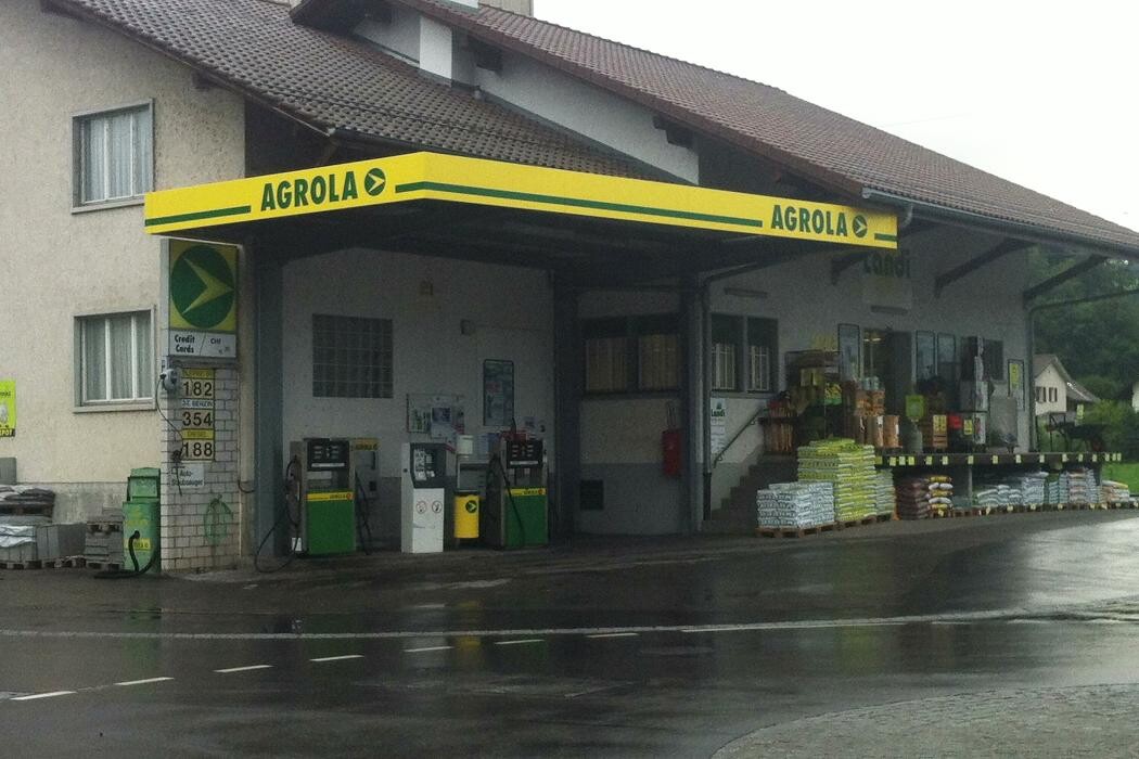 Bilder AGROLA