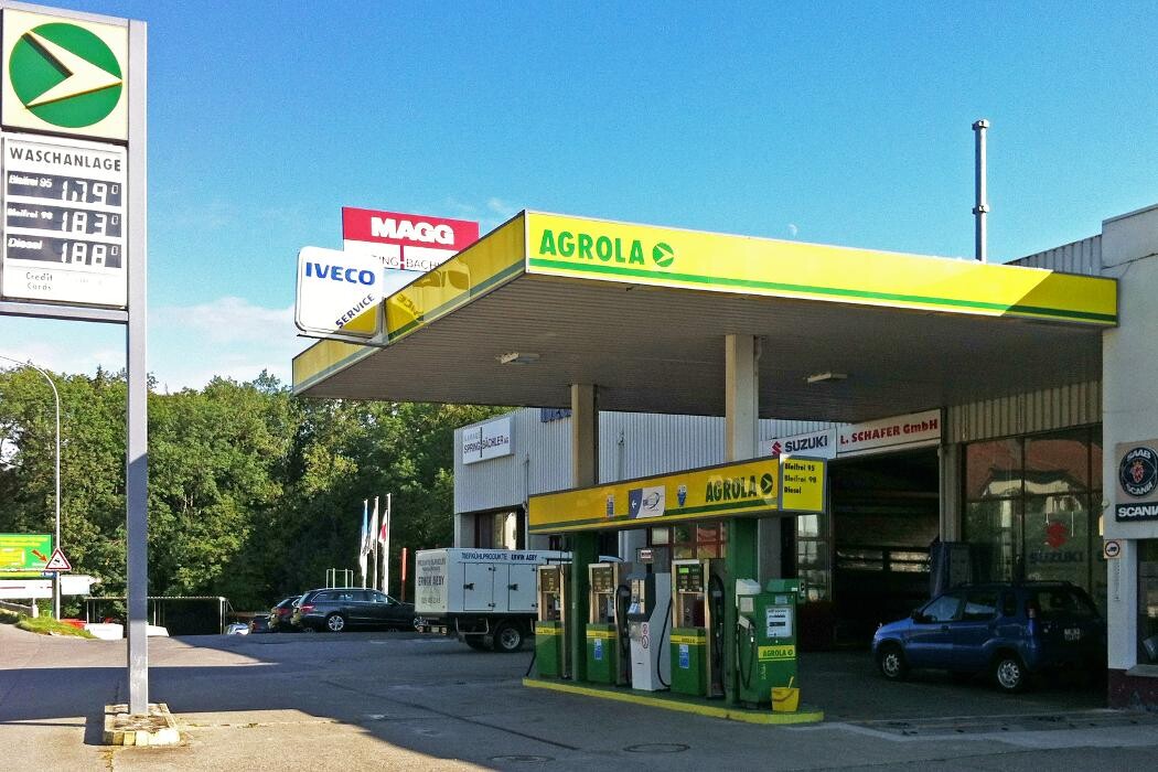 Bilder AGROLA