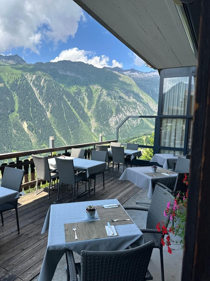 Bilder Restaurant Bellwald GmbH