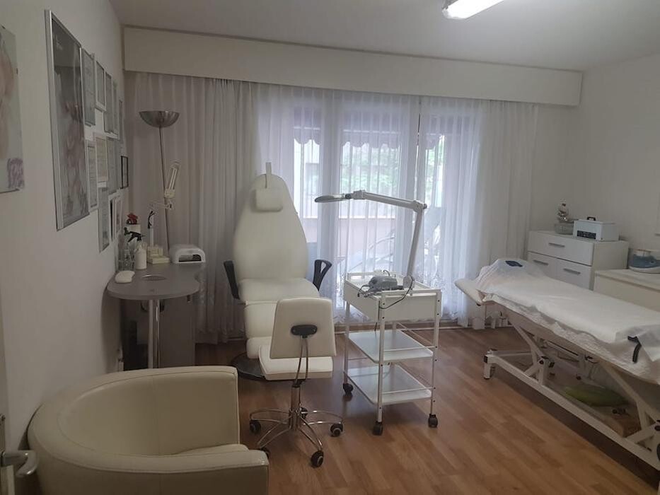 Bilder Albatros Fusspflege- und Massagepraxis