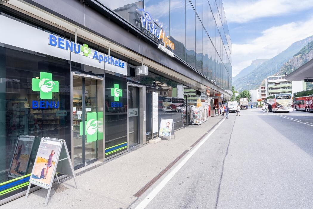 Bilder BENU Visp Bahnhof