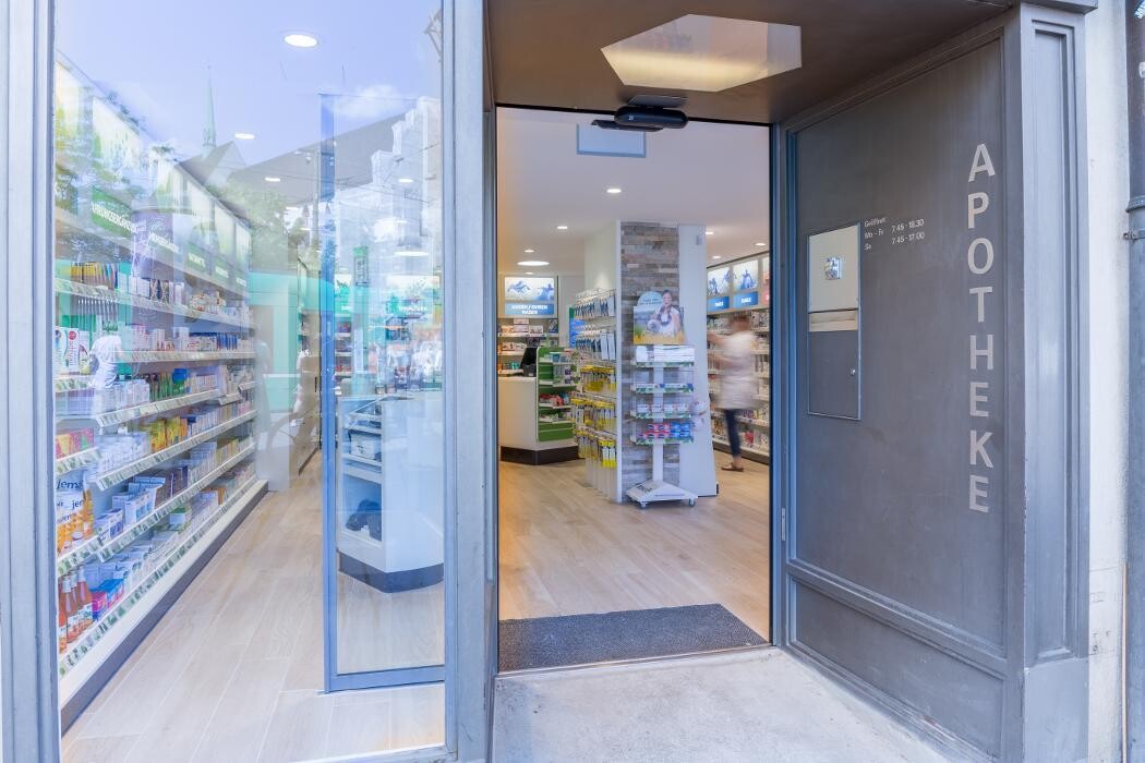 Bilder Outlet by BENU Basel