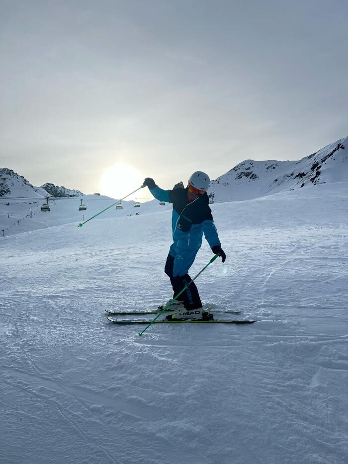 Bilder Act-Sports Ski Tennis Bike Shop