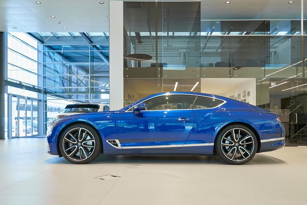 Bilder Bentley Zug - AMAG Automobil und Motoren AG