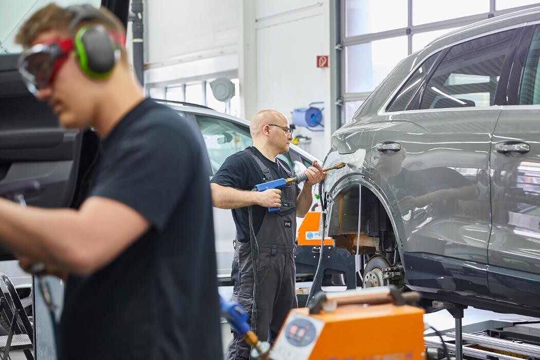 Bilder AMAG Uster VW Nutzfahrzeuge Center