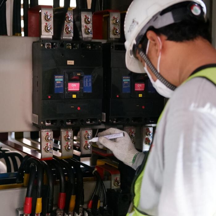 Bilder Husmann Electricité
