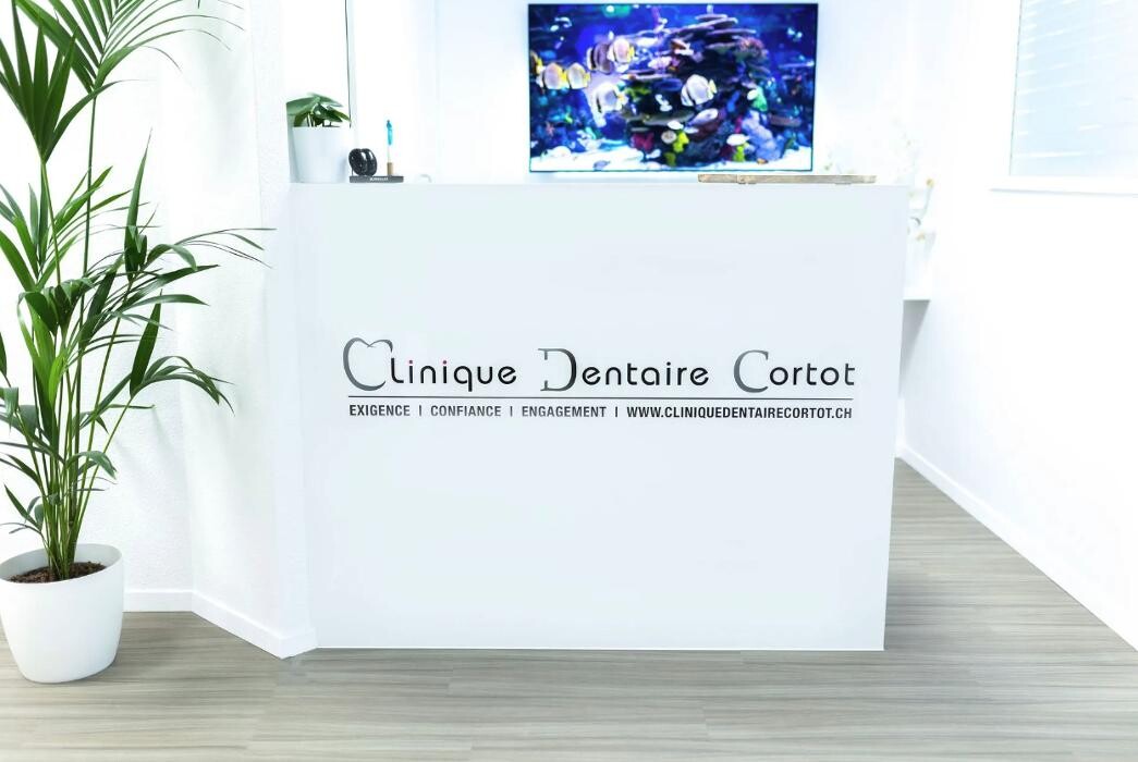 Bilder Clinique Dentaire Cortot