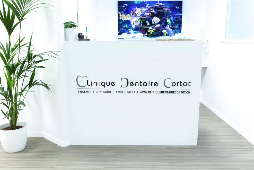 Bilder Clinique Dentaire Cortot