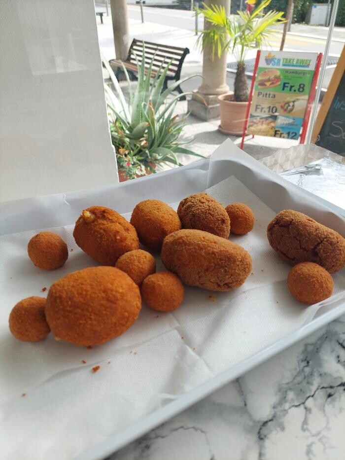 Bilder La Piccola Roma - Pizzeria Rosticceria