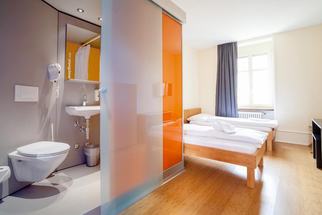 Bilder easyHotel Basel