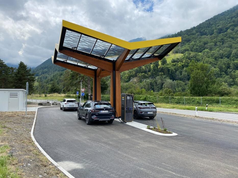 Bilder Fastned Charging Station