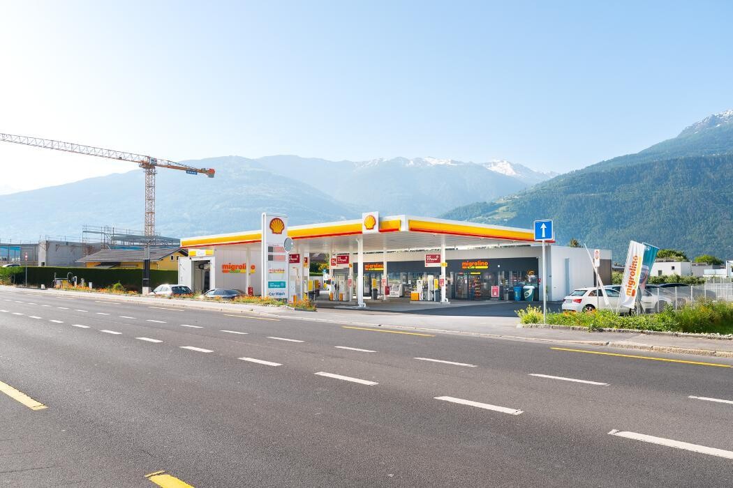 Bilder Shell Recharge Charging Station