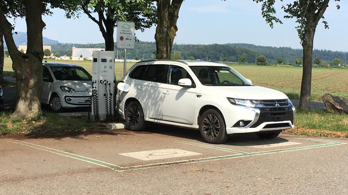 Bilder evpass Charging Station