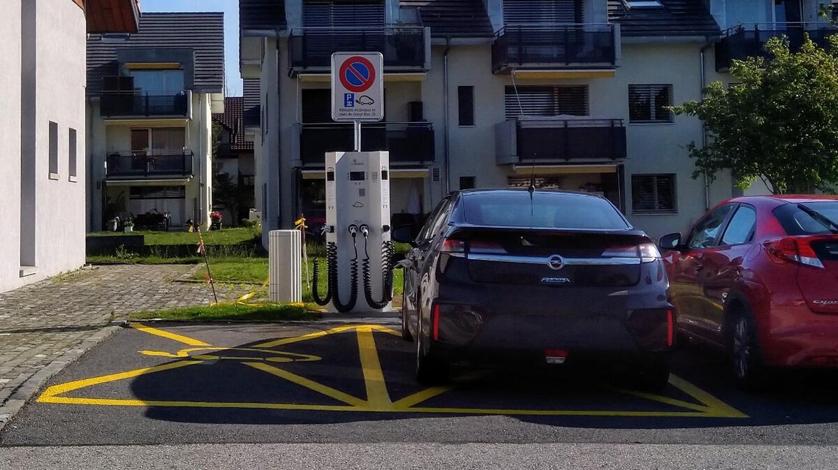 Bilder evpass Charging Station