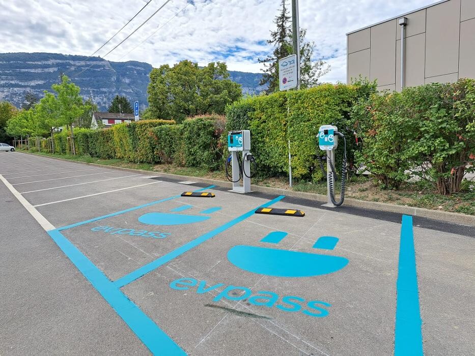 Bilder evpass Charging Station