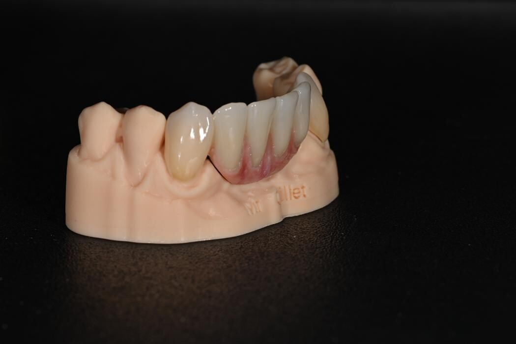 Bilder ModeLab Dental