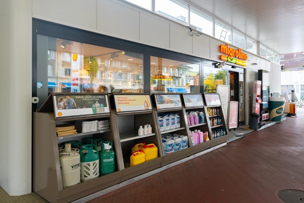 Bilder Shell Recharge Charging Station