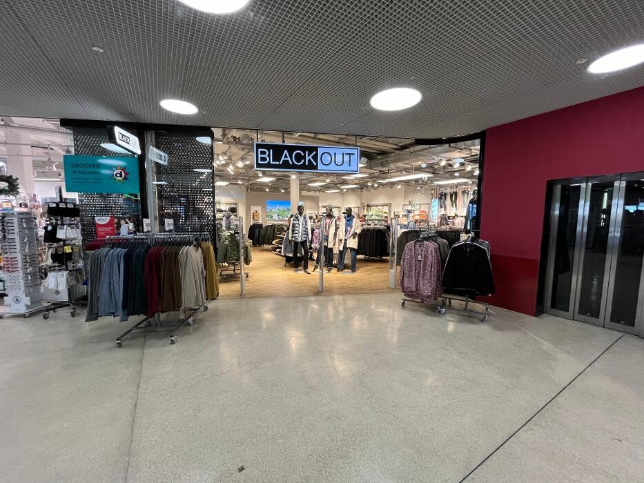 Bilder BLACKOUT