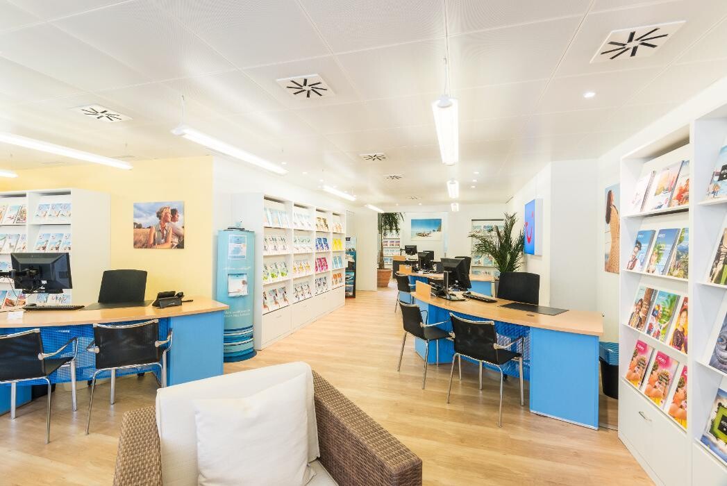 Bilder TUI Reisebüro Basel Aeschengraben