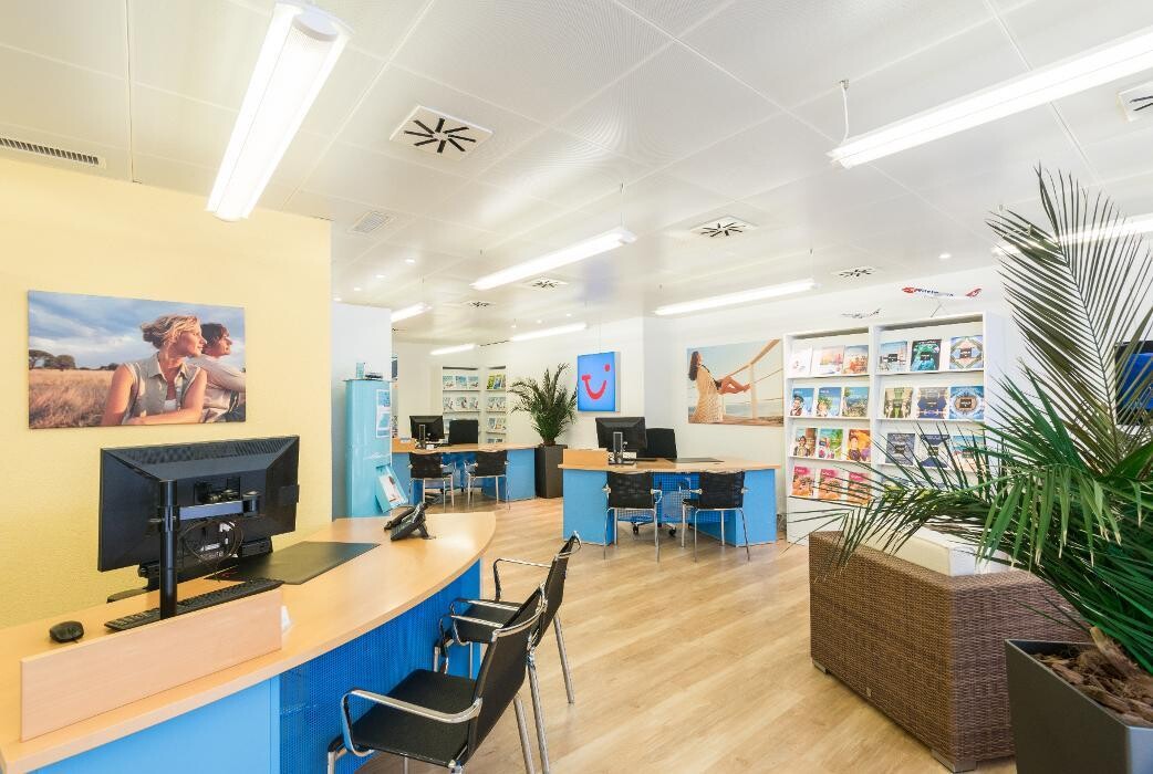 Bilder TUI Reisebüro Basel Aeschengraben