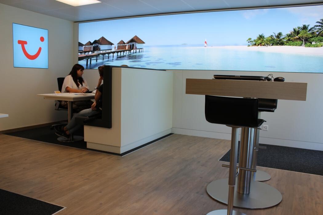 Bilder TUI Reisebüro Zug