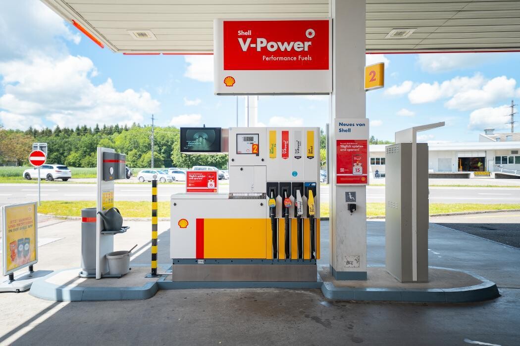 Bilder Shell Recharge Charging Station