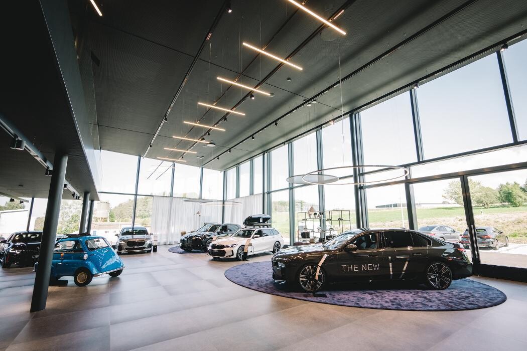 Bilder DIMAB Rossens - Concessionnaire BMW, MINI et ALPINA