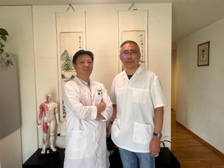 Bilder Praxis Baode Dong Therapeut für Akupunktur, Chinesische Medizin TCM