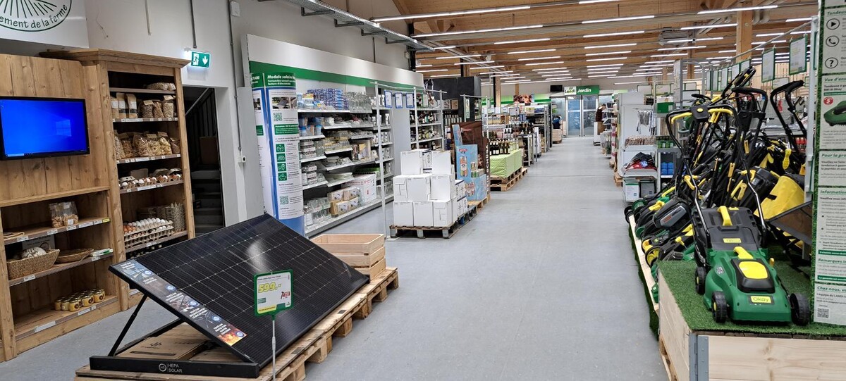 Bilder LANDI Val-de-Ruz coopérative agricole