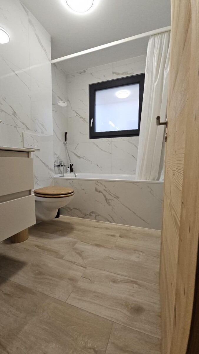 Bilder La Maison de l'Intérieur Sàrl
