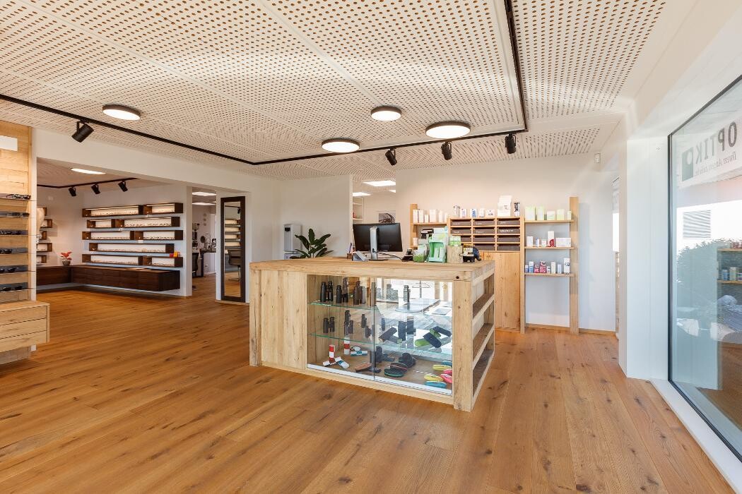 Bilder Suter Optik Kleinandelfingen AG