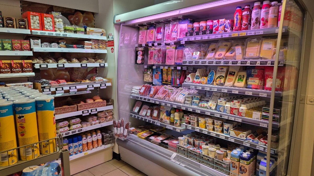 Bilder AGROLA Prima