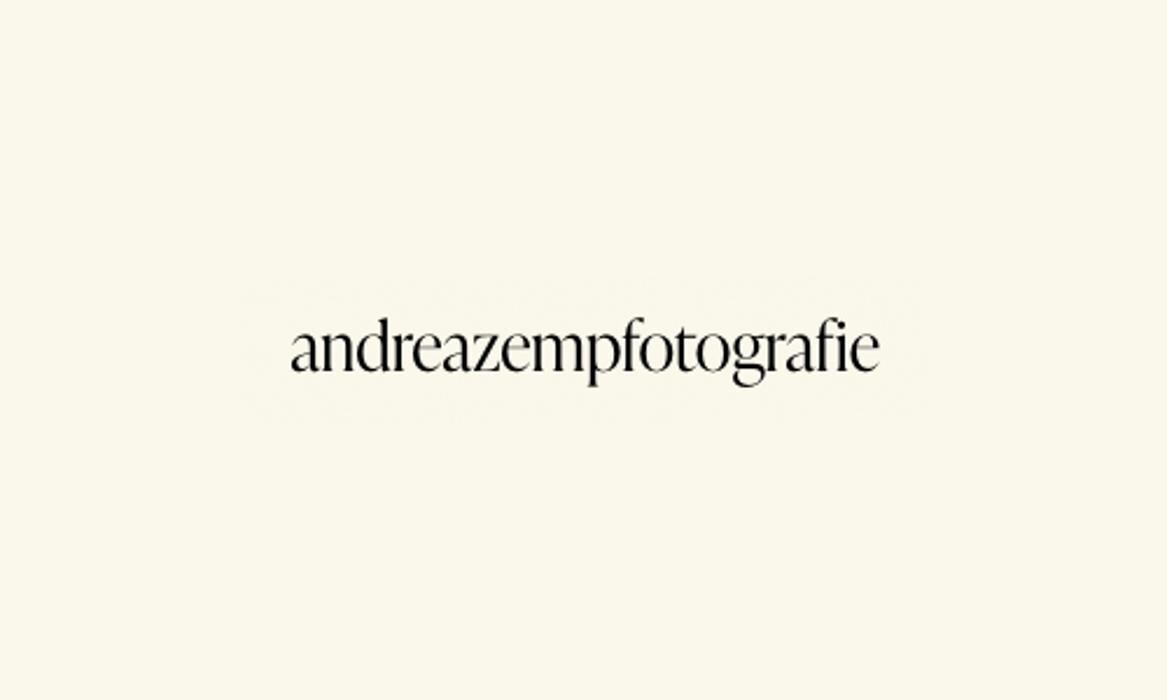 Andrea Zemp Fotgrafie - Neugeborenen / Newborn / Baby Shooting - Luzern Logo