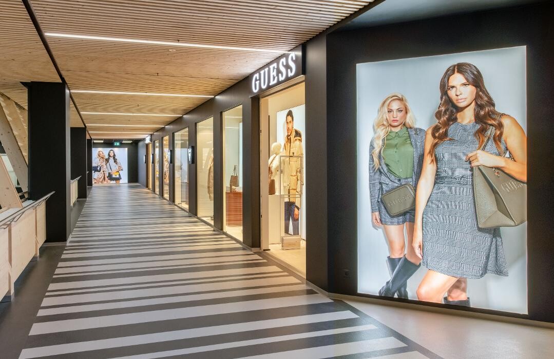Bilder GUESS