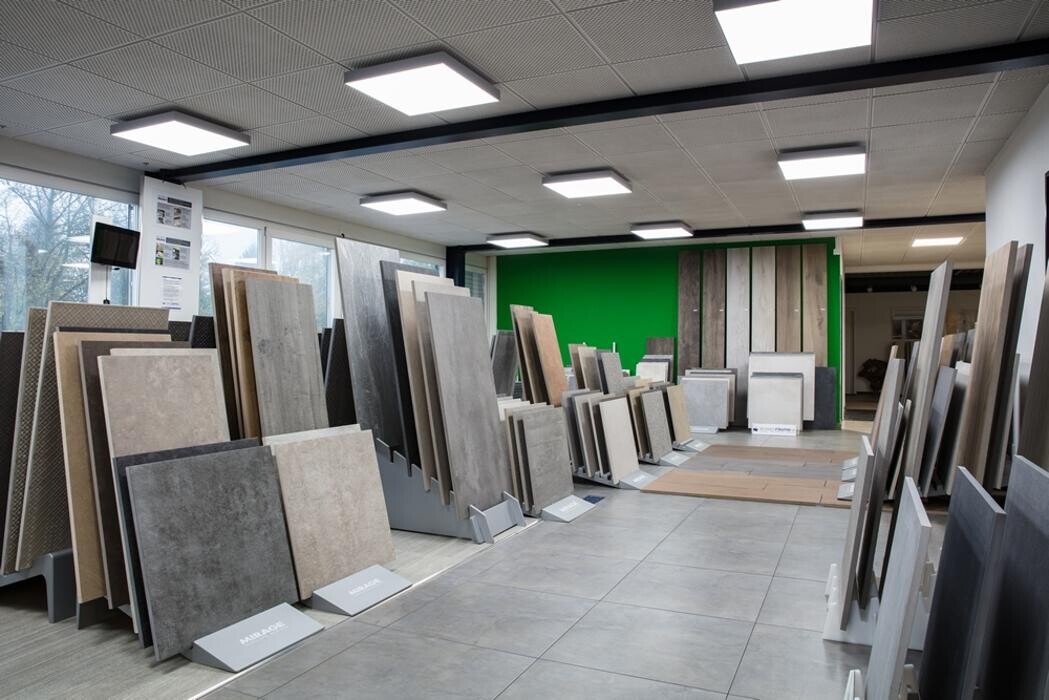 Bilder wunschräume - Platten-Ausstellung und Ideengarten - aktuelle Boden- und Wandplatten für Innen und Aussen in der Region Aarau