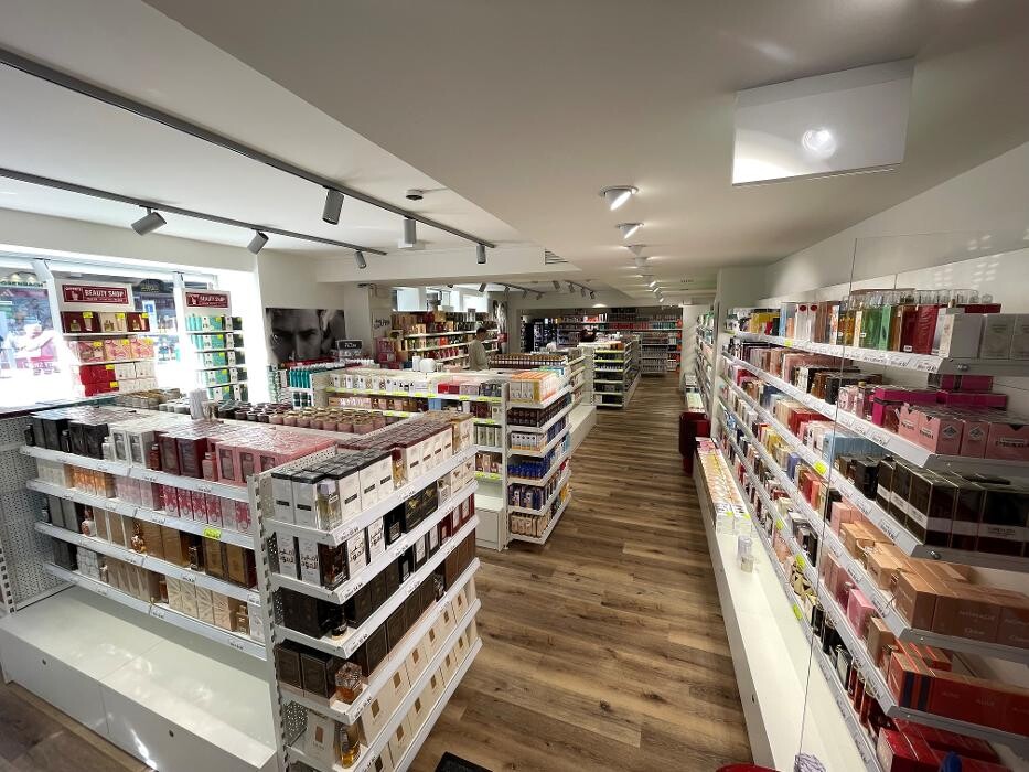 Bilder OTTO'S Beauty Shop St. Gallen