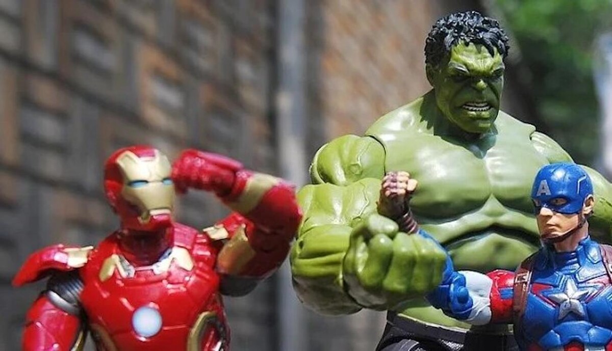 Bilder ActionSpielzeug.ch - Ihr Schweizer Actionfiguren- und Collectibles-Online-Shop!