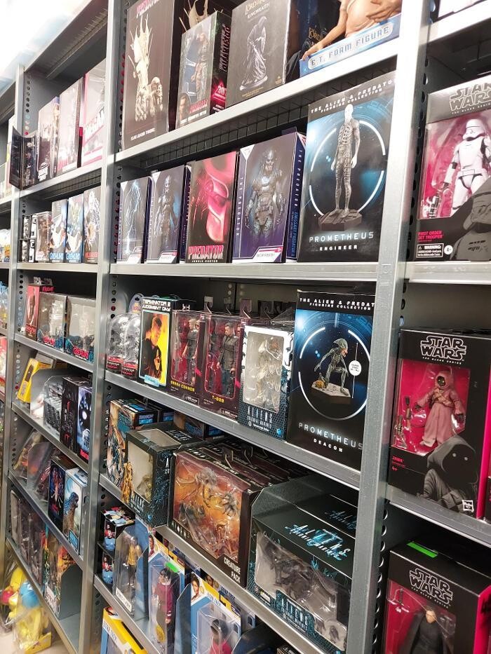 Bilder ActionSpielzeug.ch - Ihr Schweizer Actionfiguren- und Collectibles-Online-Shop!