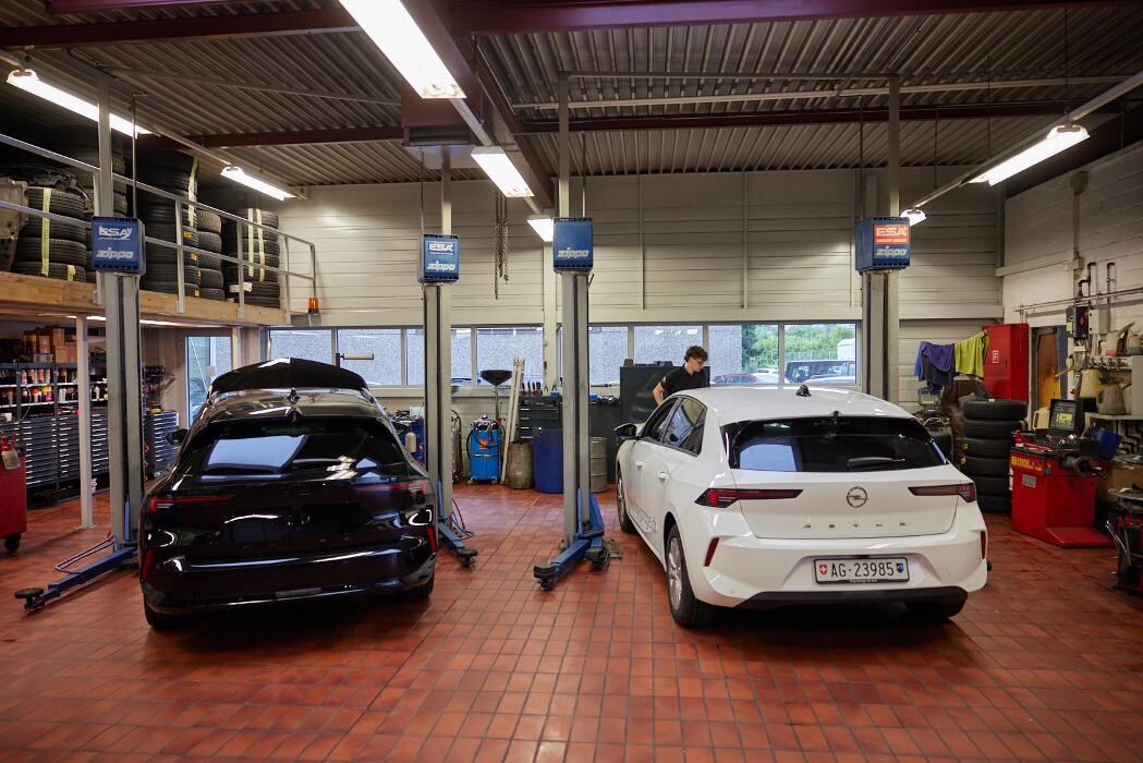 Bilder Ring Garage AG Suhr I Offizieller Opel und Suzuki Händler