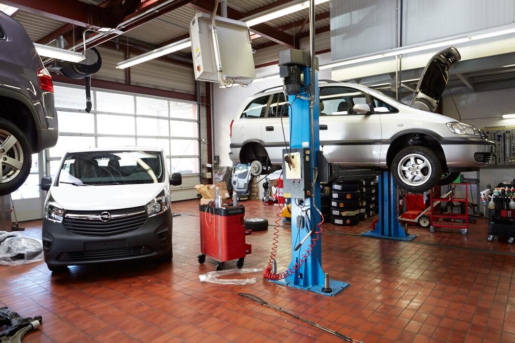 Bilder Ring Garage AG Suhr I Offizieller Opel und Suzuki Händler