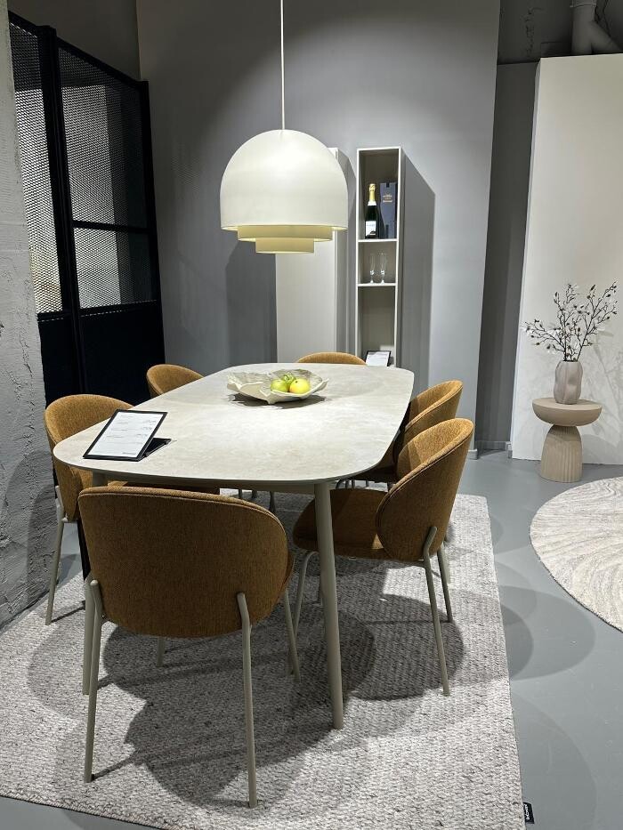 Bilder BoConcept Basel
