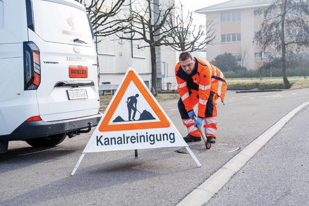 Bilder Kanalhelden AG - Kanalreinigung Luzern