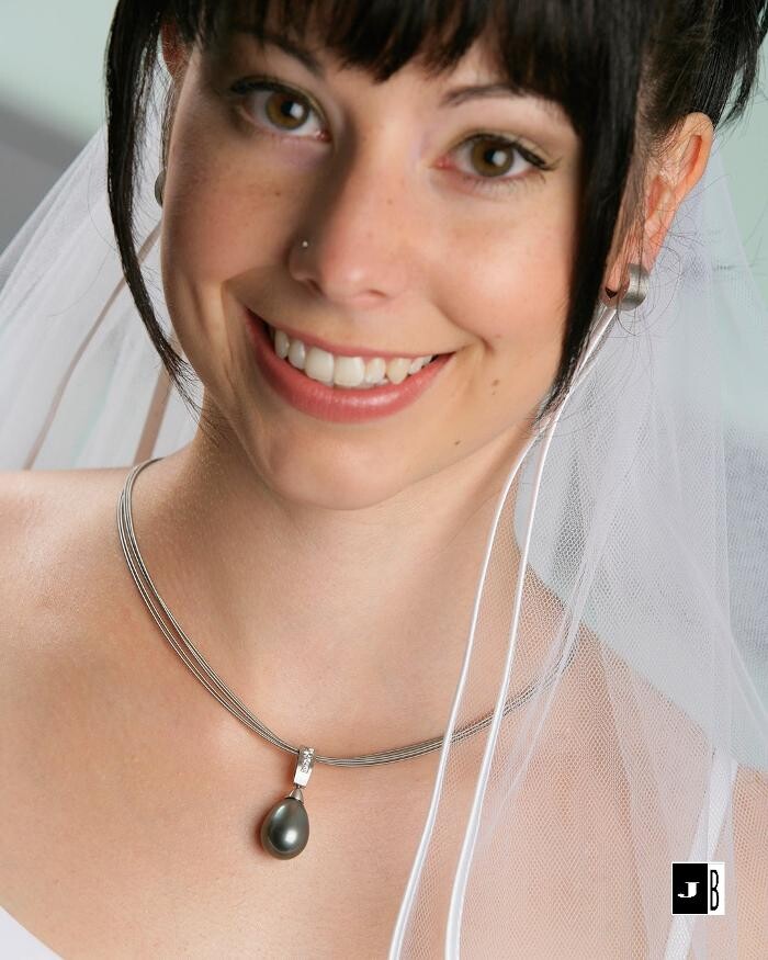 Bilder Jürg Brunner - Schmuckdesign und Uhren
