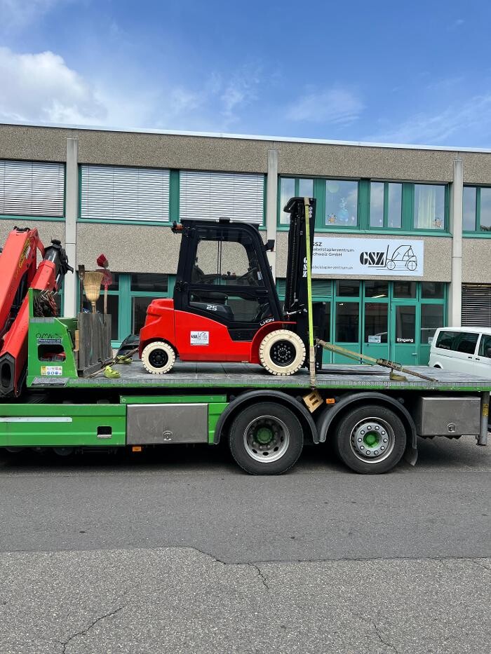 Bilder GSZ - GABELSTAPLER ZENTRUM Schweiz GmbH