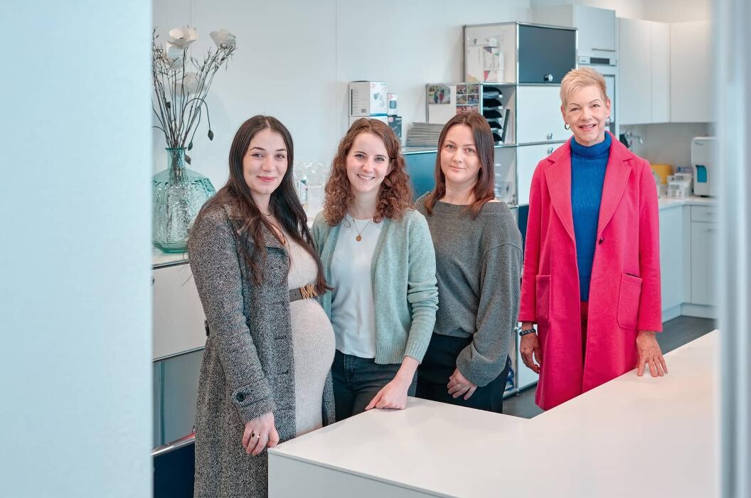 Bilder Ärztin für Frauen Worb