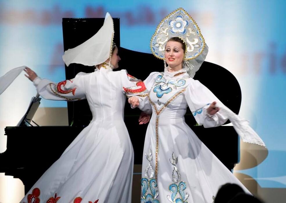 Bilder Isolina Will-Belova